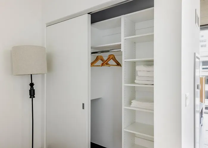 Blueground Loop Pool Ac Nr Park Chi-1266 Apartment *