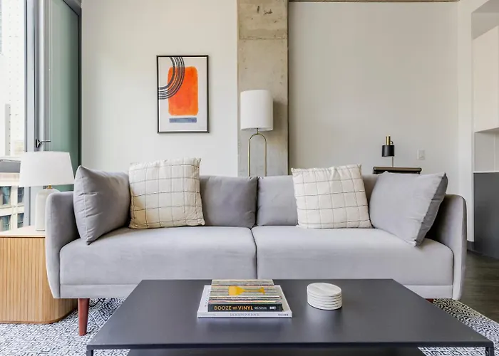 Apartment Blueground Loop Pool Ac Nr Park Chi-1266 *